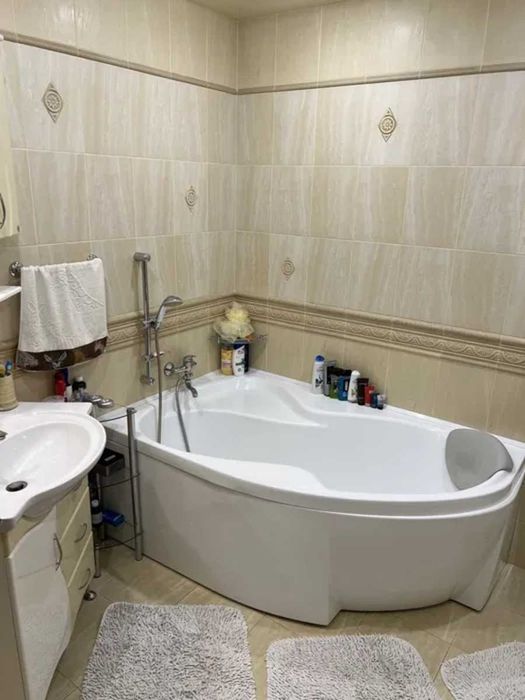 Продаж 3х кімнатної квартири у центрі