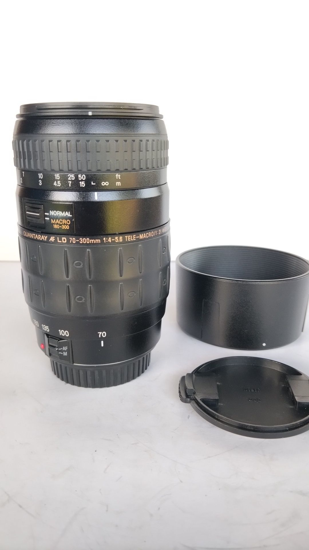 Para Canon. Objectiva Quantaray 70-300  AF. Óptimo estado.