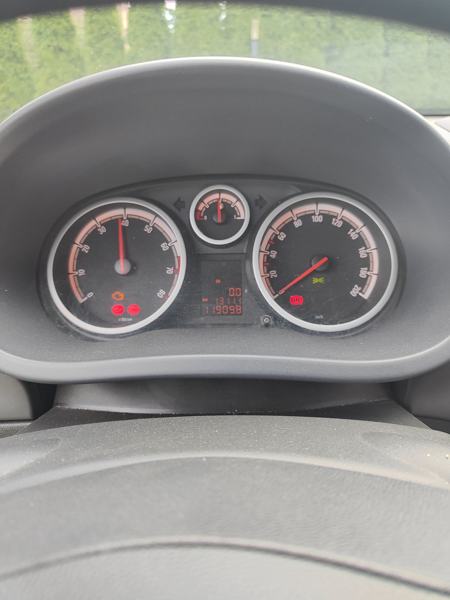 Opel corsa D 1.2 benzyna klima tempomat