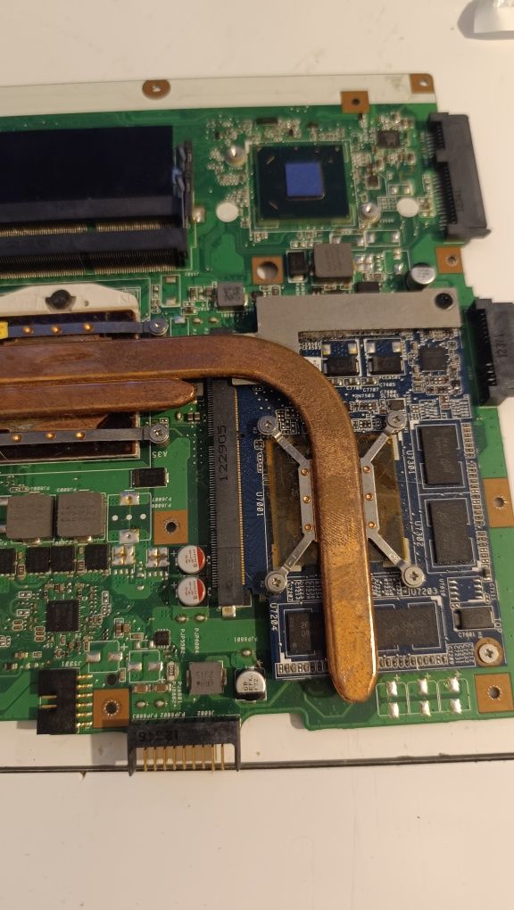 Motherboard ASUS k55vm com placa gráfica e placa de rede funcional