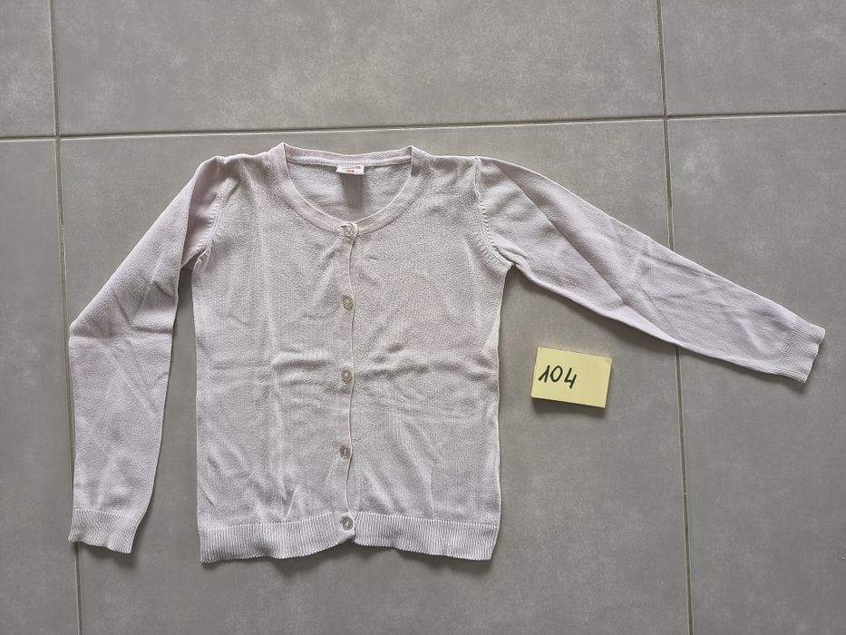 Sweterek kardigan 104