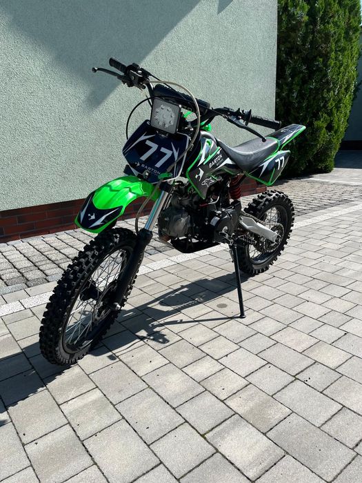 Barton cross 125