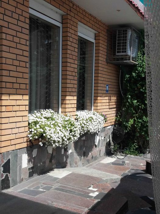 Продам помещение кафе-кондитерской.