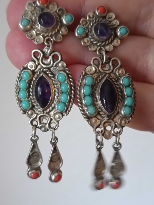 Серьги шикарные. Натуральные аметисты,бирюза ,кораллы. Антик.Мексика