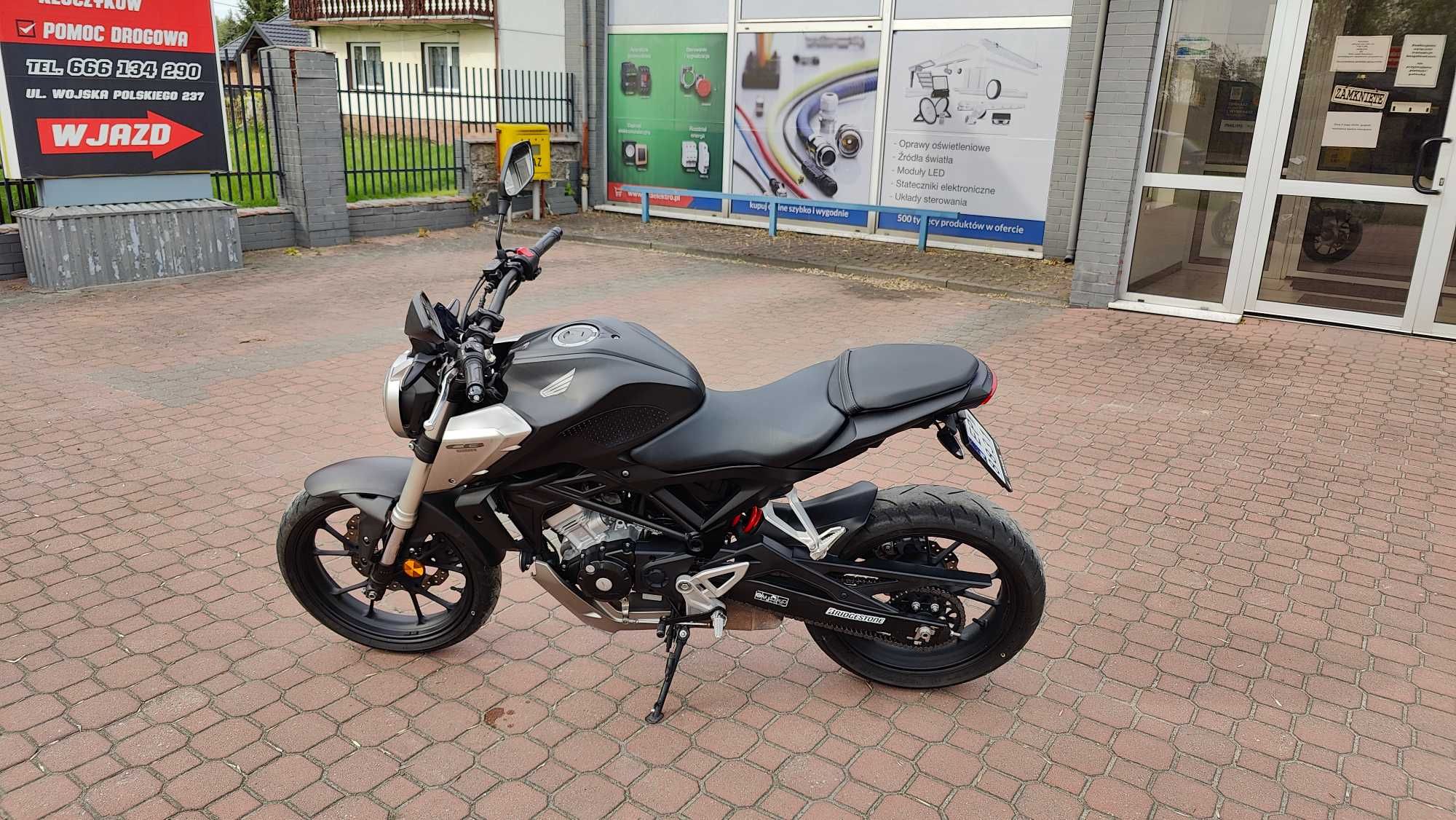 Honda cb125r 2018r