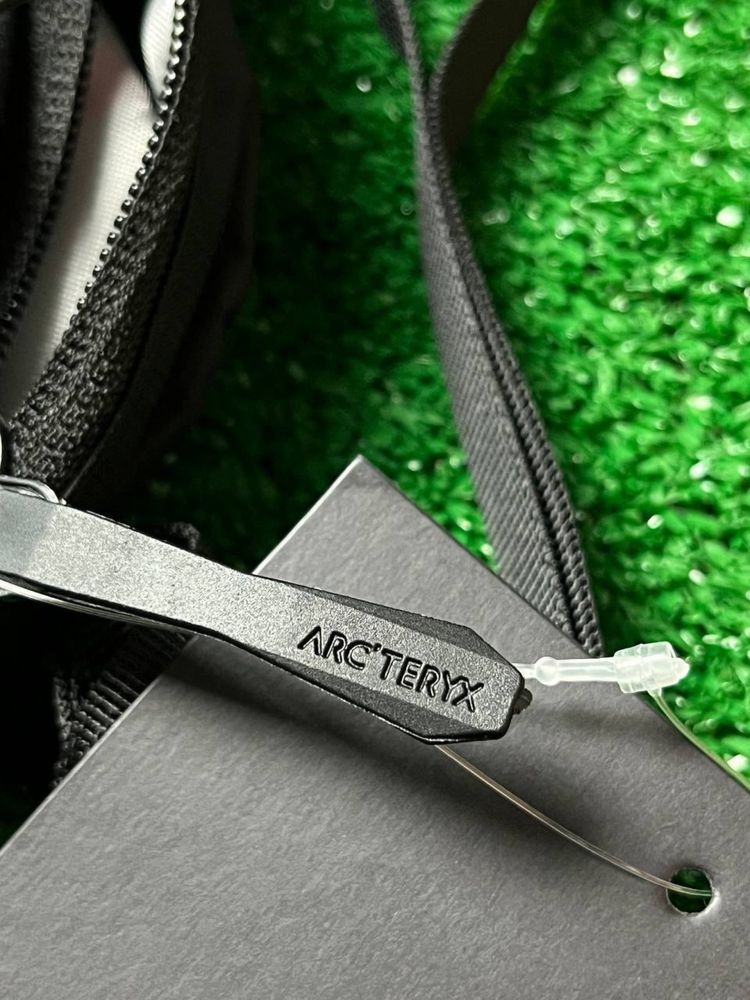 Arc’teryx Messenger