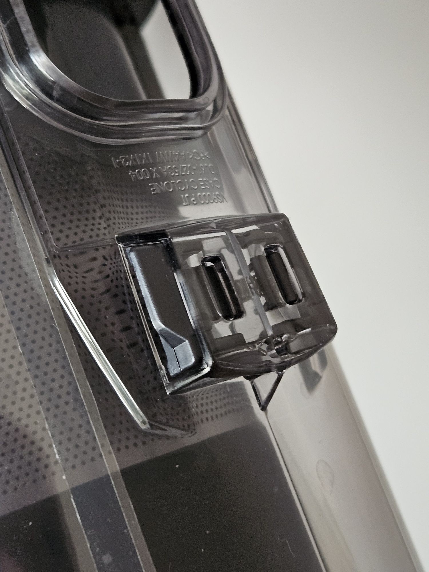 Samsung Jet pojemnik I filtr separator