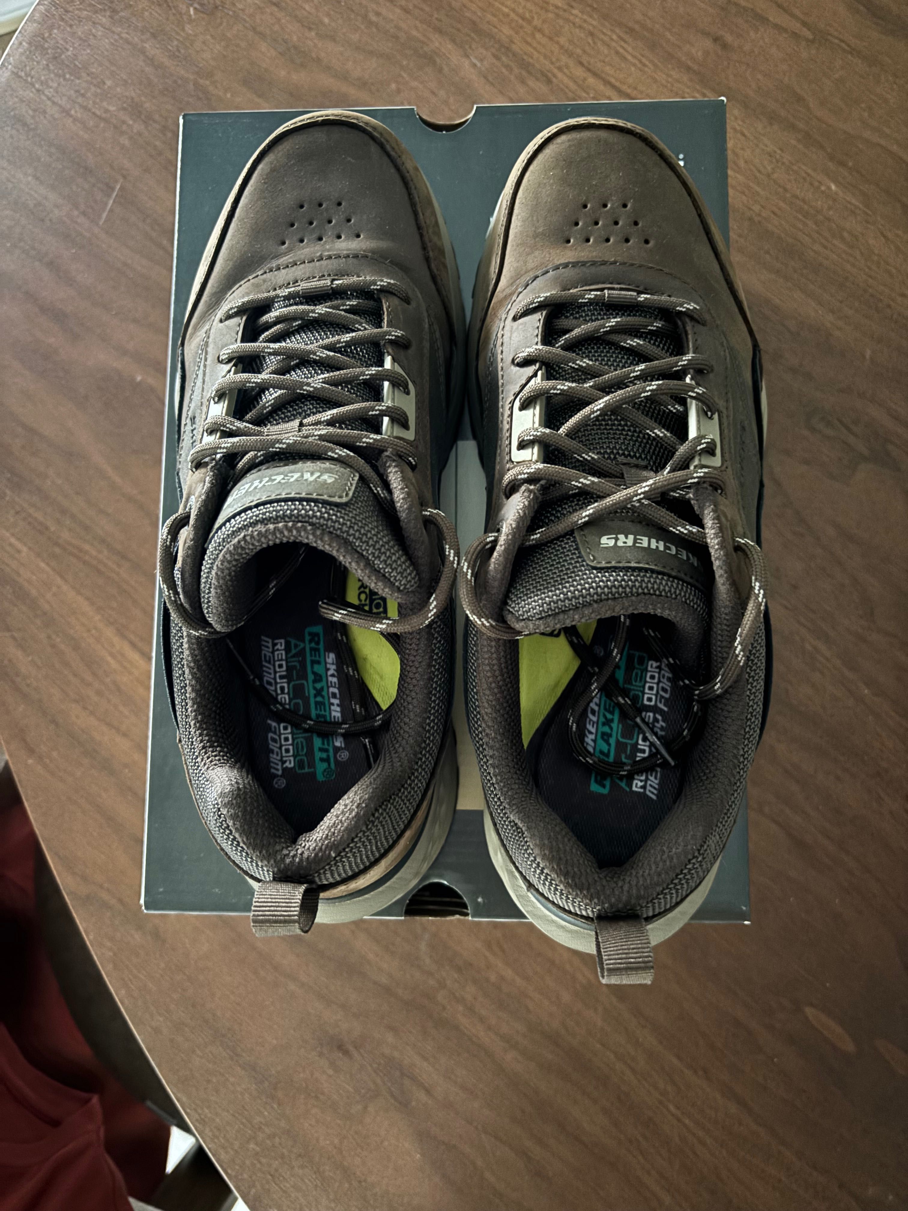 Tenis sketchers homem