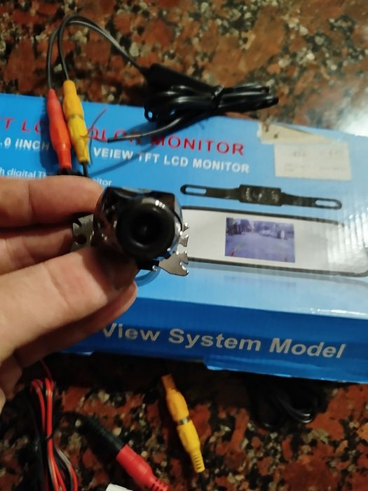 Дзеркало з камерою заднього виду