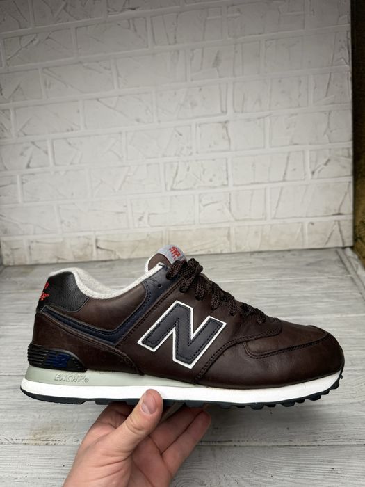 Коричневые кожаные кроссовки new balance 574 размер 45