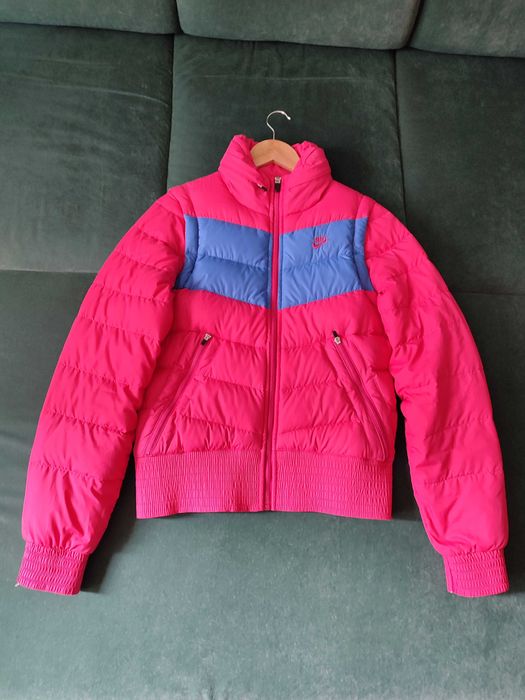 Куртки жіночі NIKE, ZARA, Reserved, AMISU