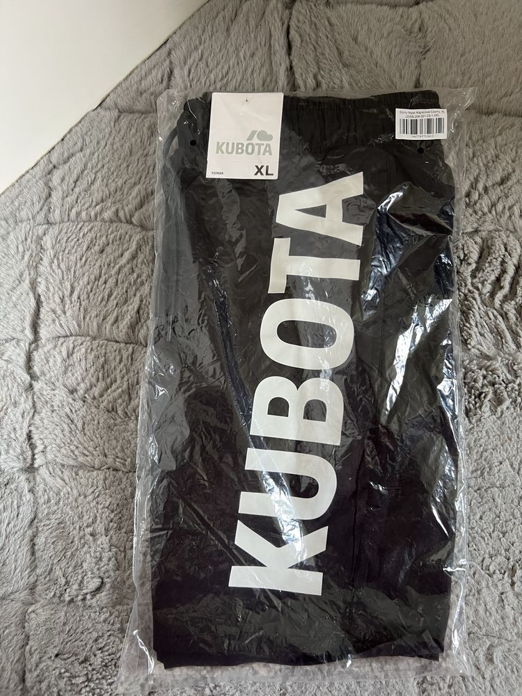 Kubota nowe szorty kąpielowe XL