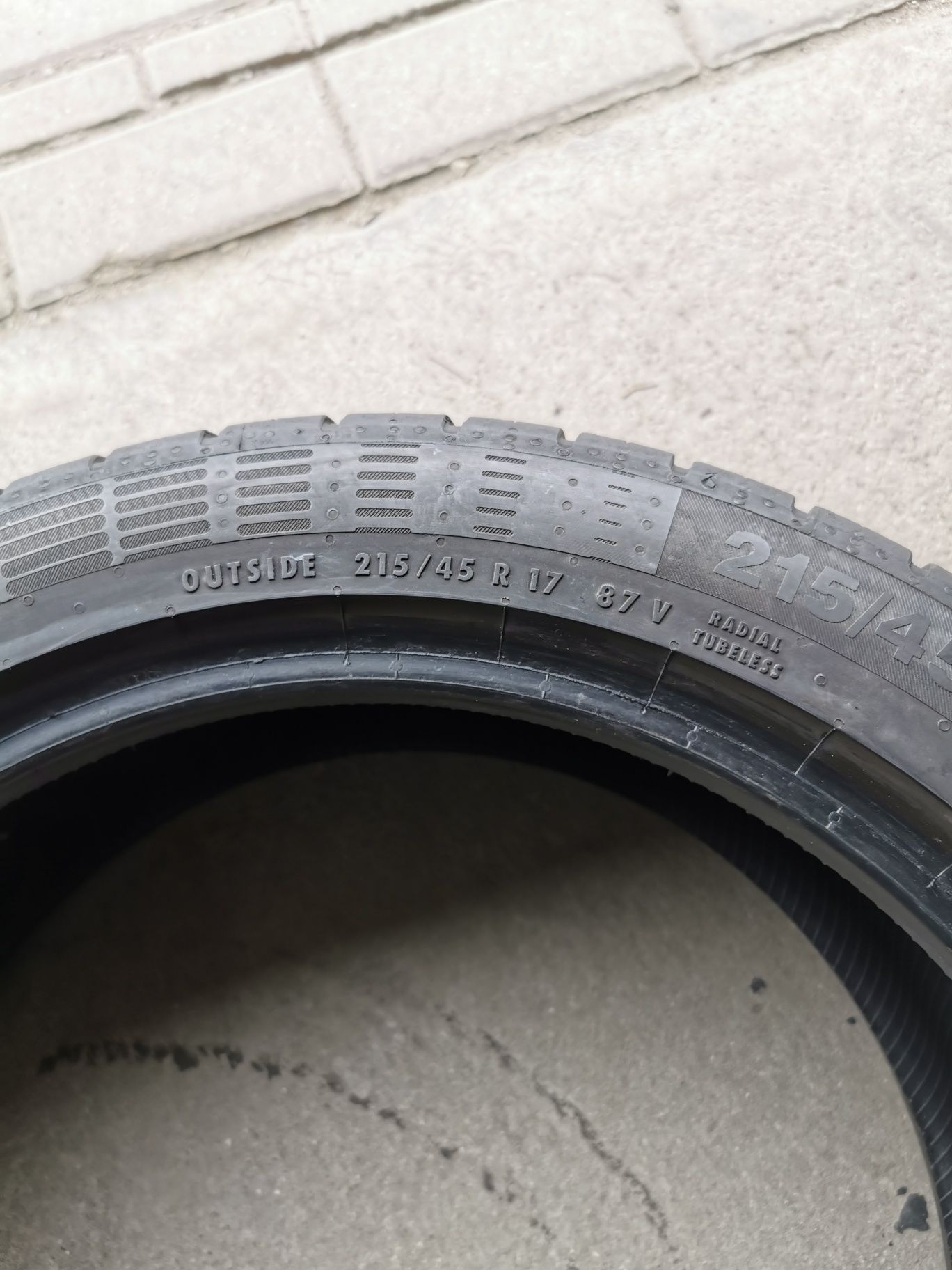 Komplet opon 215/45R17 87V Continental ContiSportContact 5