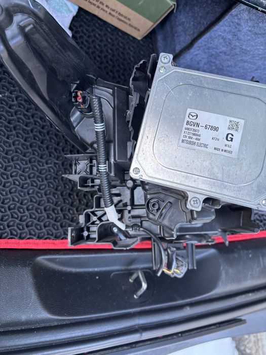 Ліва фара Mazda 3 bp 2022 BCJH-51040