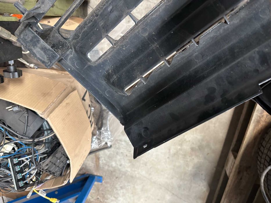 Land Rover Discovery 300 Grelha Original