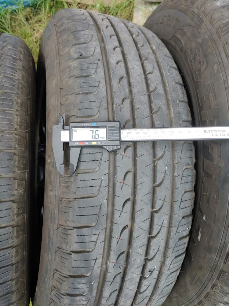 Opony Letnie 4 szt .Do Suva 225/65 R17 Bez Felg