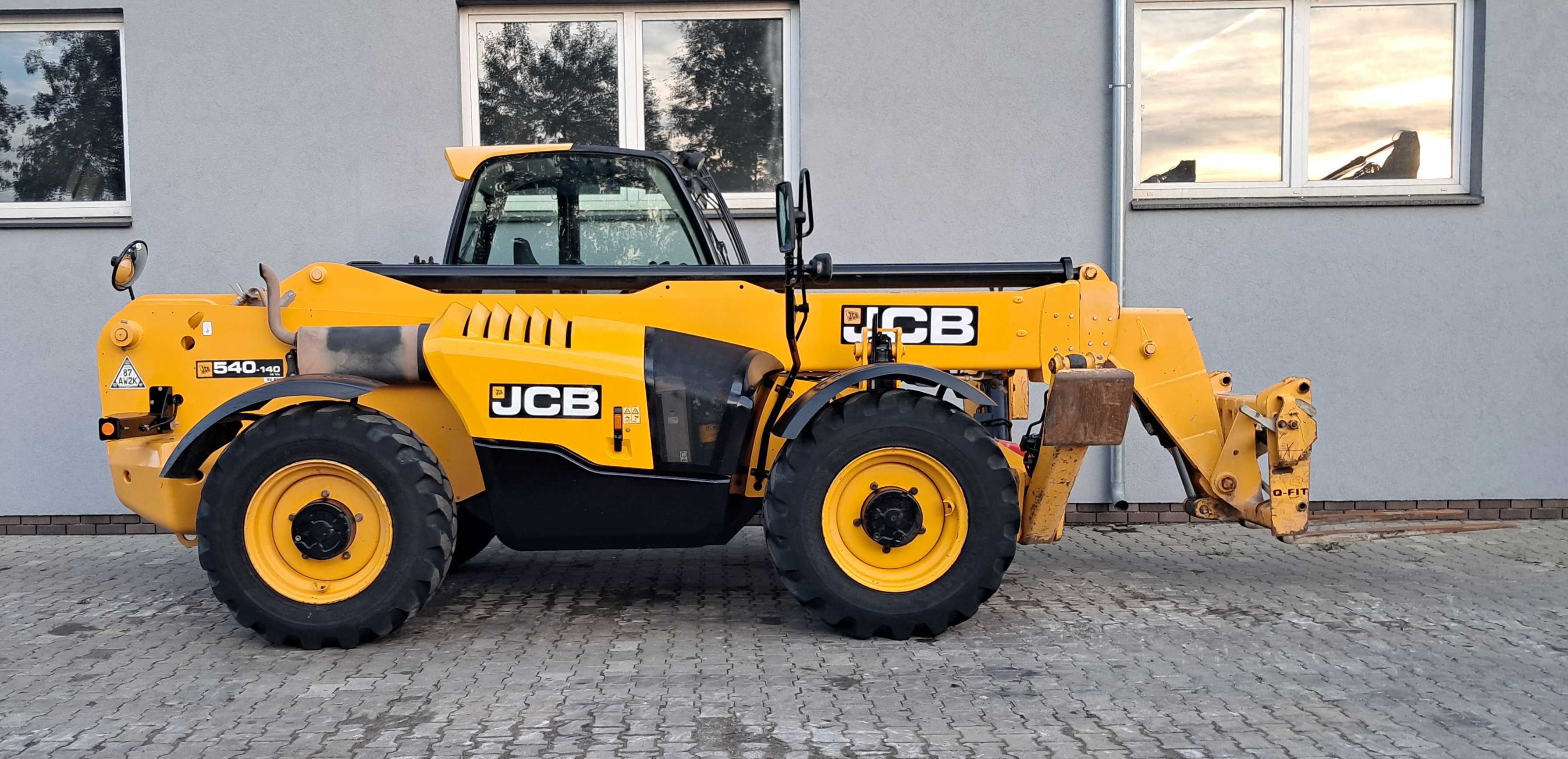 JCB 540-140 HiViz SWAY 2019r Oryginał Klima Kamera Ładowarka 14m 4t