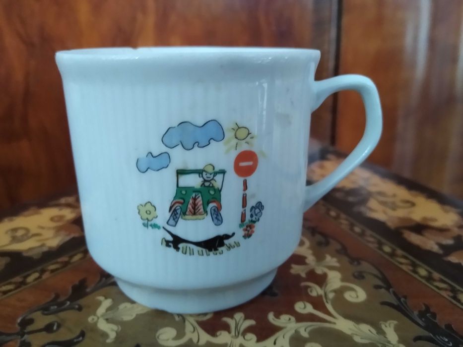 Chodzież kubek dziecięcy