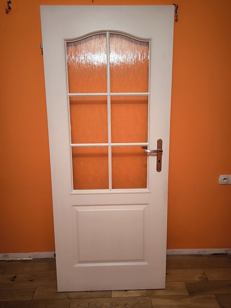 Drzwi wewnętrzne białe 80 cm