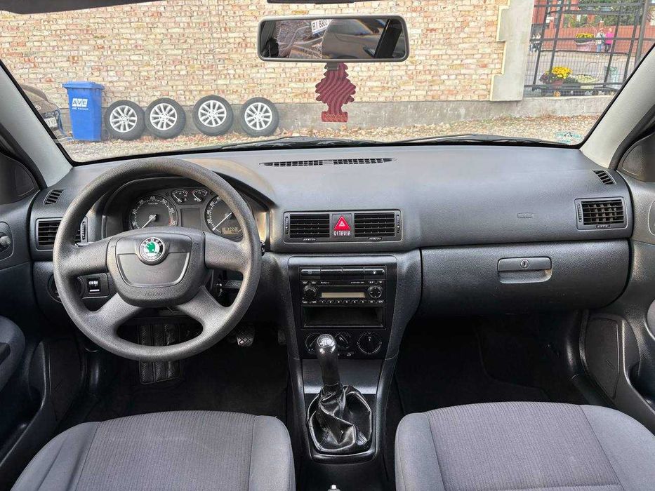 Skoda Octavia 2009 надійний двигун 1.6 МРІ