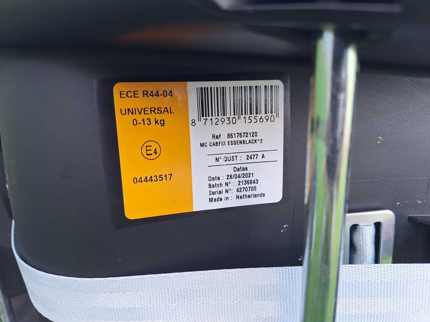 Fotelik samochodowy dla dziecka 0-36m, komplet, EasyFix Maxi-Cosi