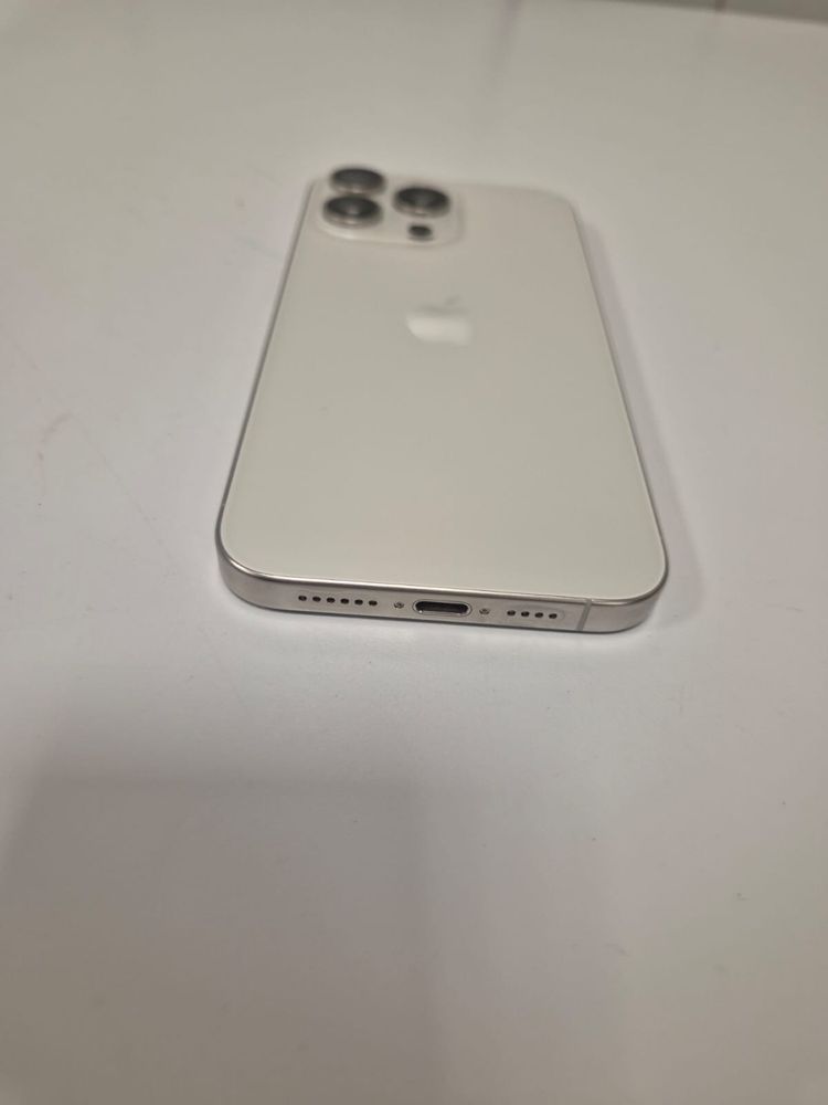 Zamienie badz sprzedam Iphone 15 pro max