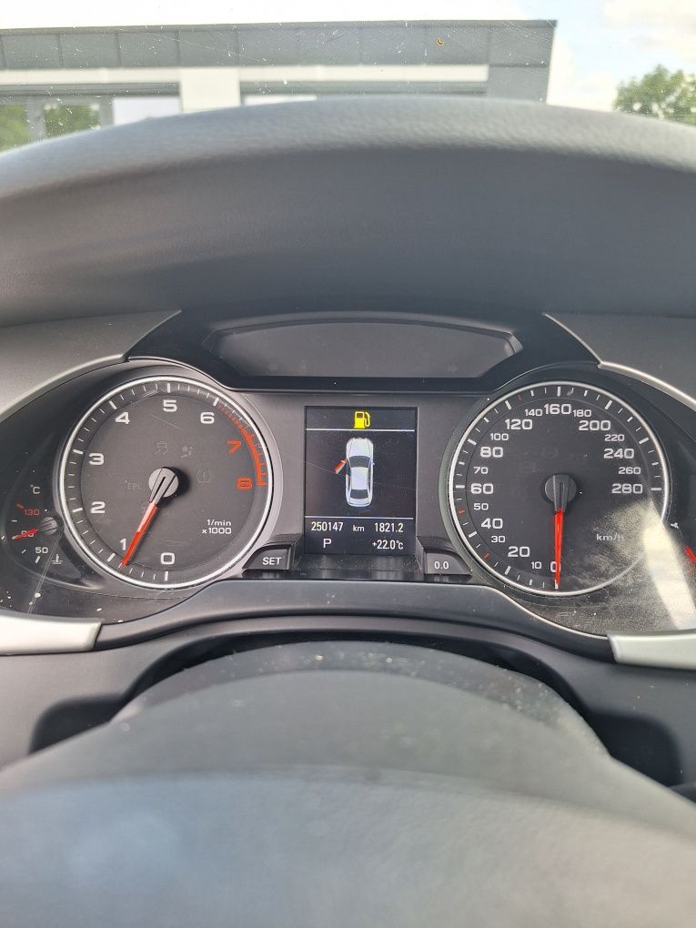 Audi A4B8 S line