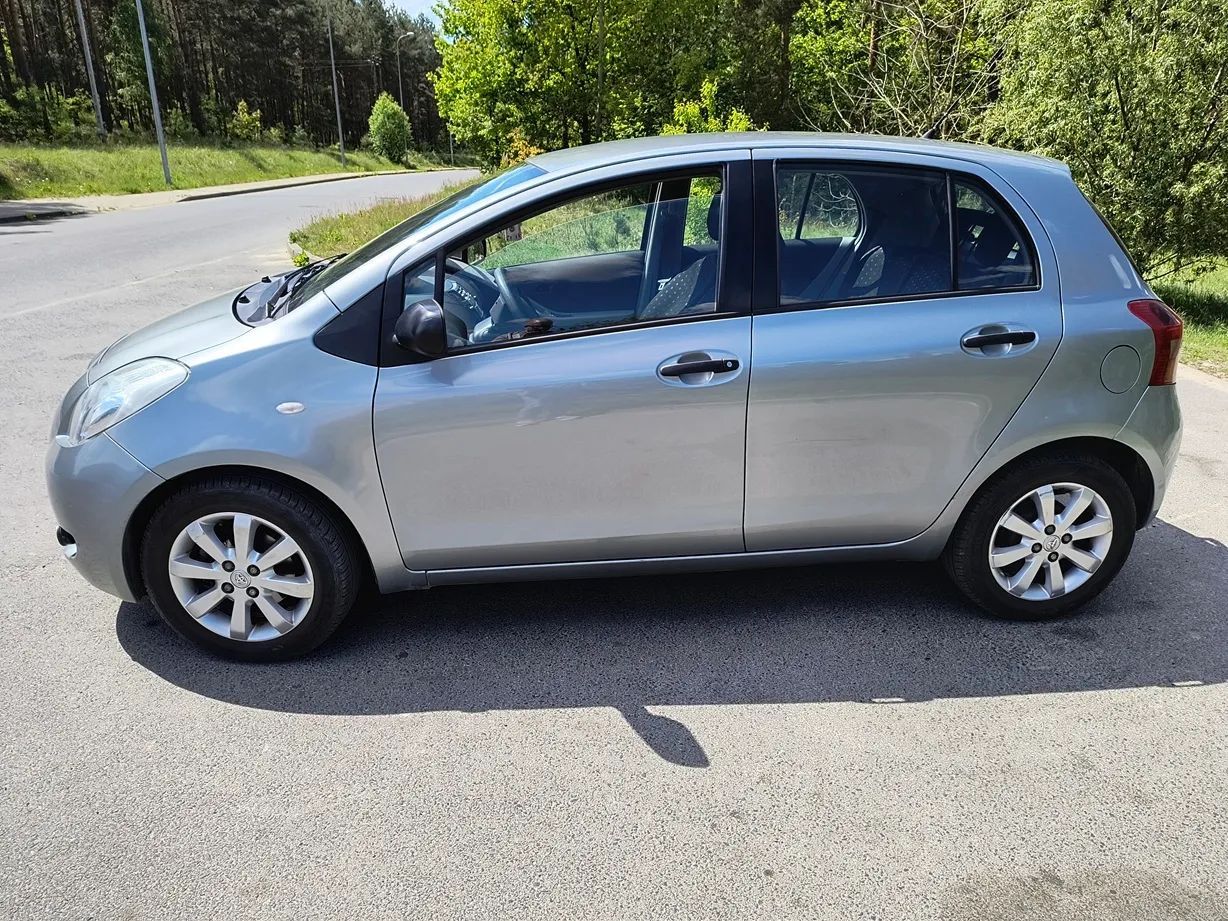 Toyota Yaris TOYOTA YARIS 1.3 VVT-i r.2008 Luna Premium, SALON PL, klima, 2 KPL KÓŁ