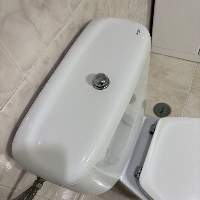 Sanita Retrete Marca Roca em bom estado