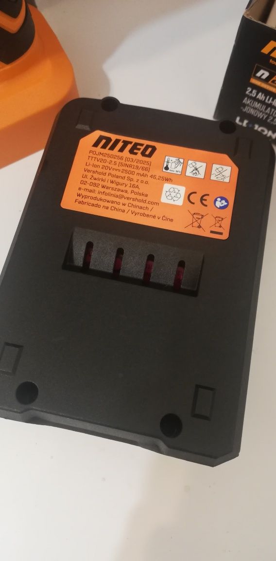 Opalarka Niteo n 20V MAX System 2,5Ah akumulator i ładowarka
