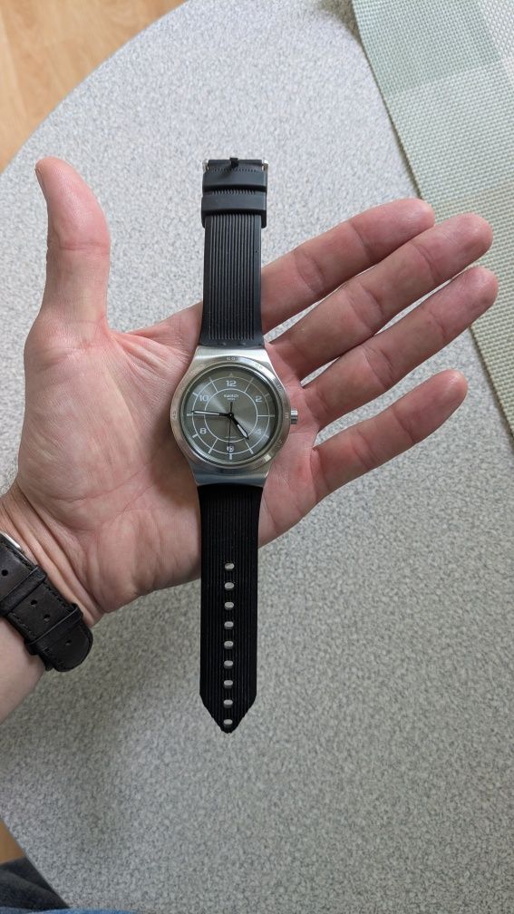 Годинник Swatch Sistem RUB YIS419 б/в механіка