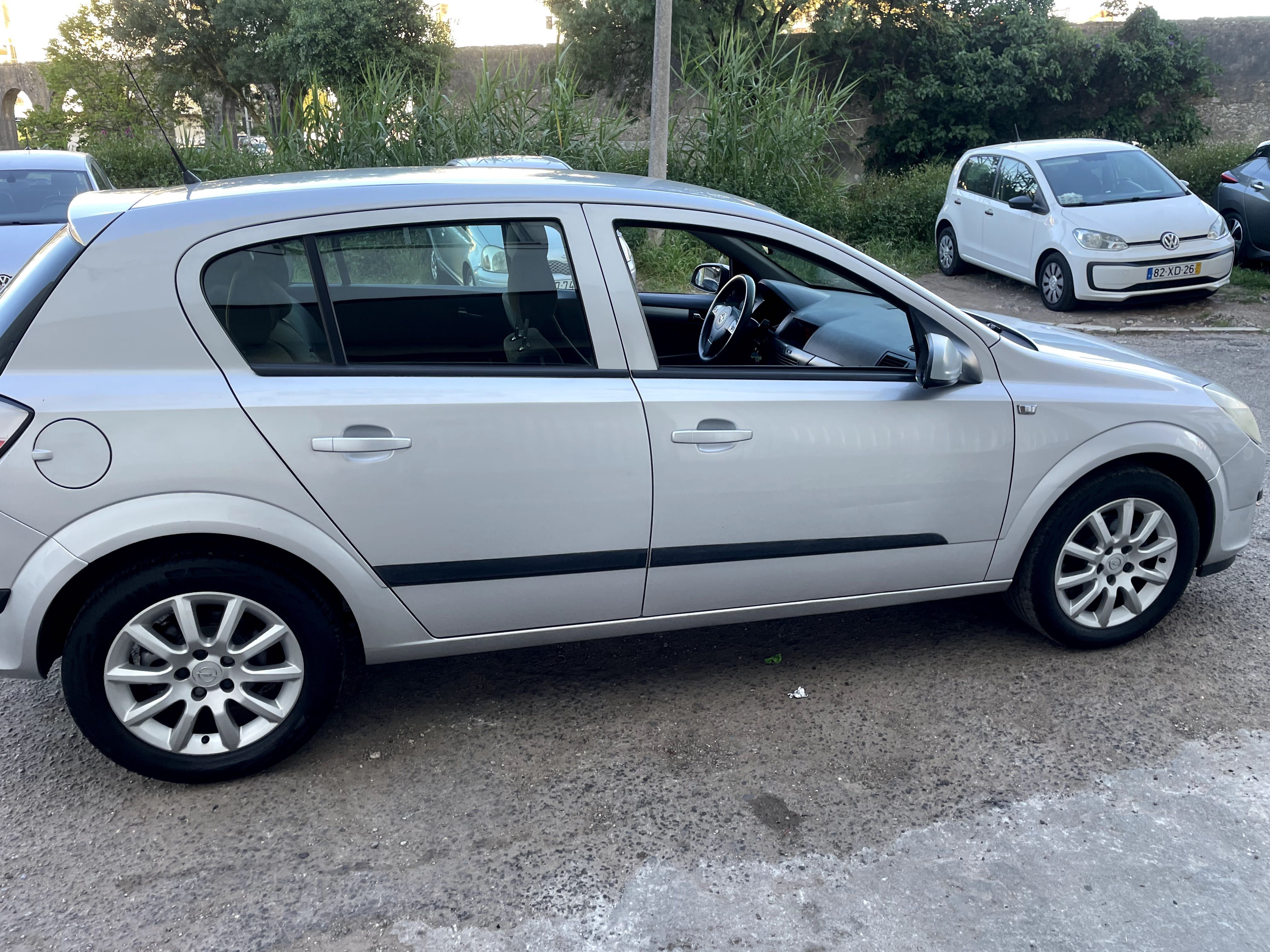 Opel astra h 2005