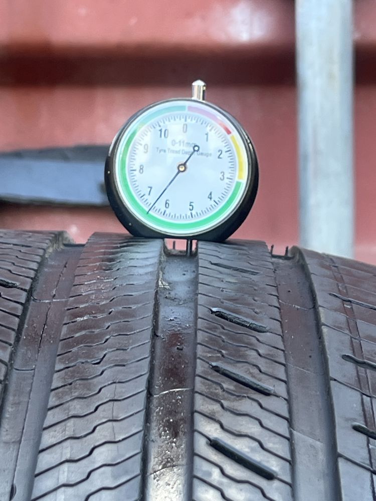 *Opona Michelin 235/55/20 pojedynka