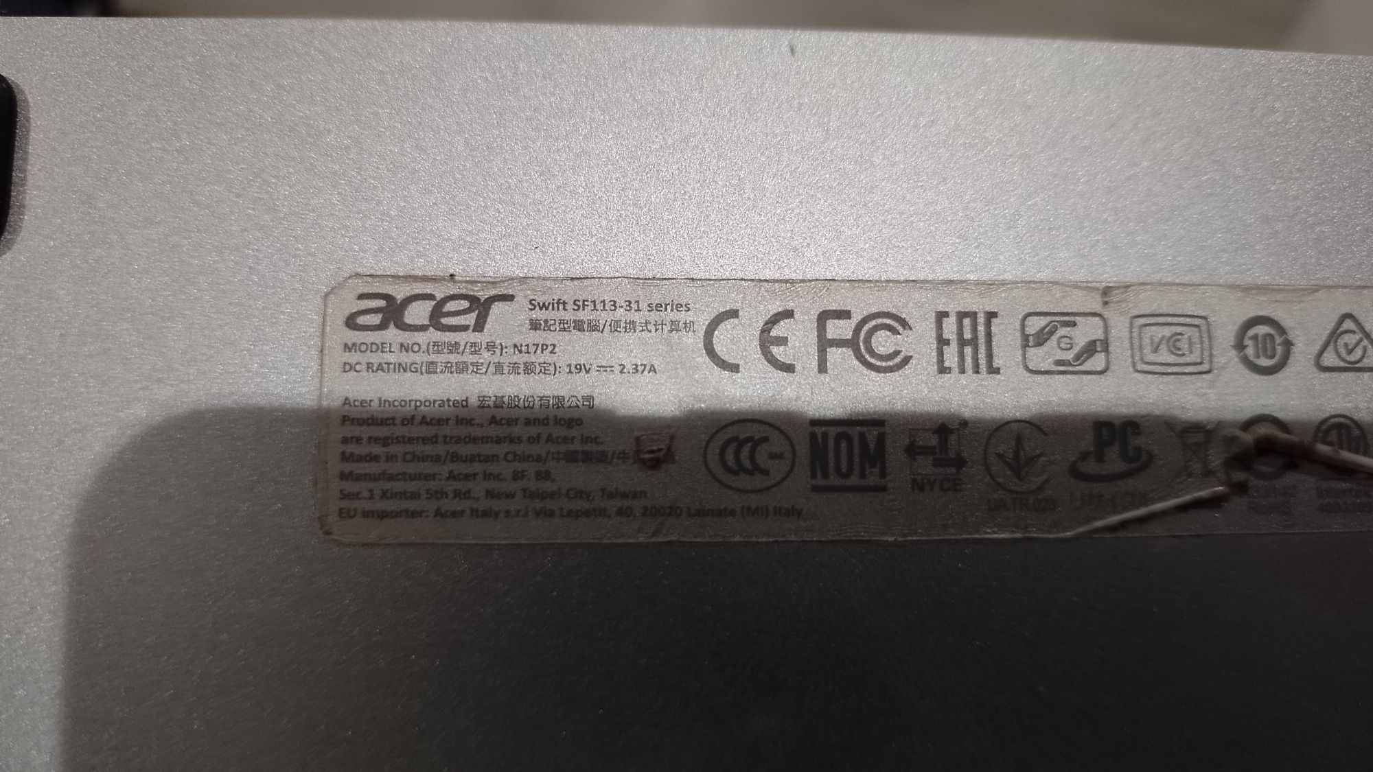 Sprzedam matrycę do modelu laptopa acer swif sf 113 -31