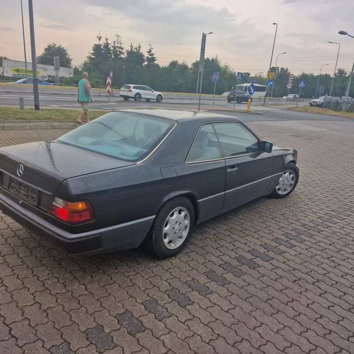 Mercedes w124 coupe ideał