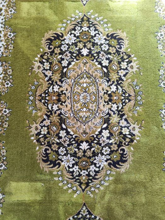 Tapete de Sala/Salão em Bom Estado