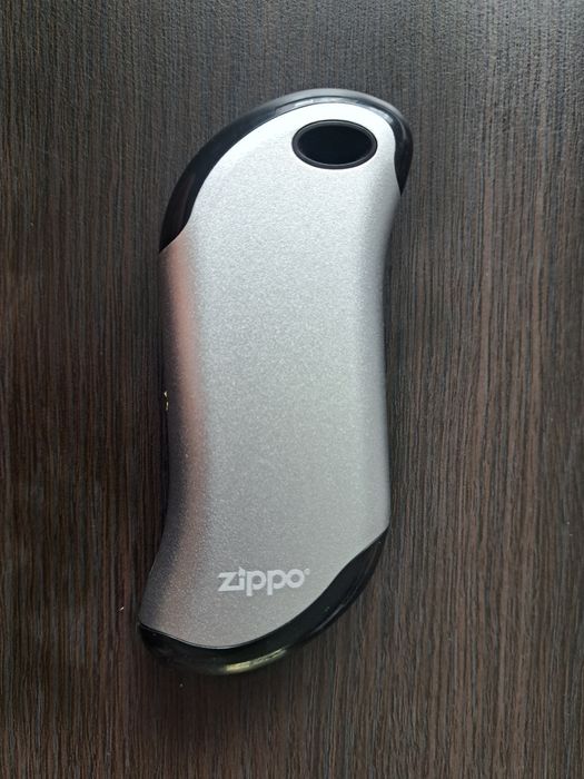 Ogrzewacze do rąk Power Bank Zippo Z4A18 H21