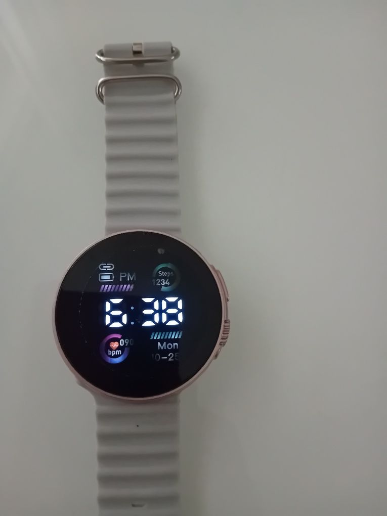 Zegarek dotykowy led nowy świetne zapięcie