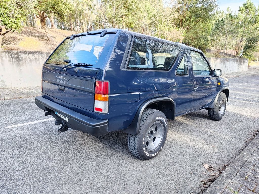 Vendo Nissan Terrano 1 Td27