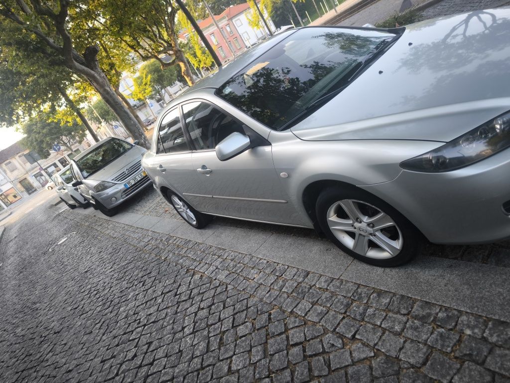 Vendo MAZDA 6 Sedan 5 portas