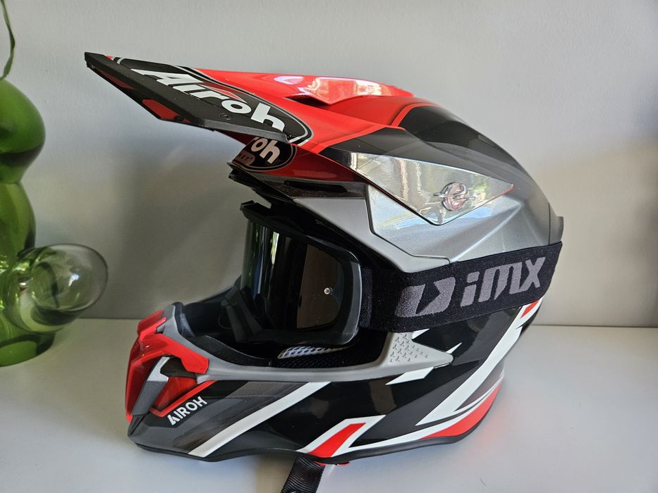 Kask Motocyklowy Airoh Twist 2.0 Enduro plus gogle