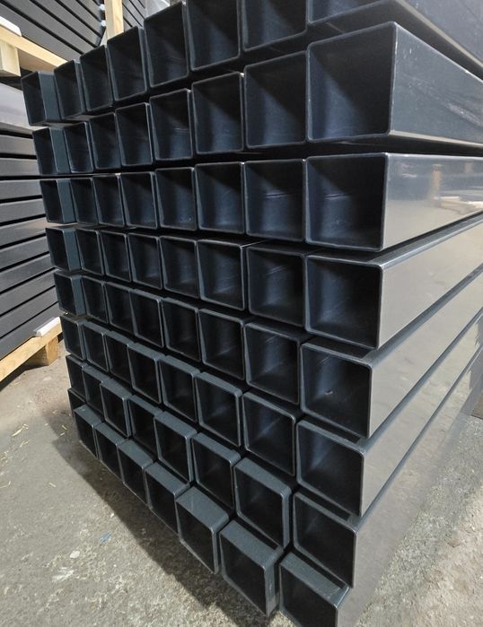 Słupki ogrodzeniowe 60x60 RAL7016 L260cm