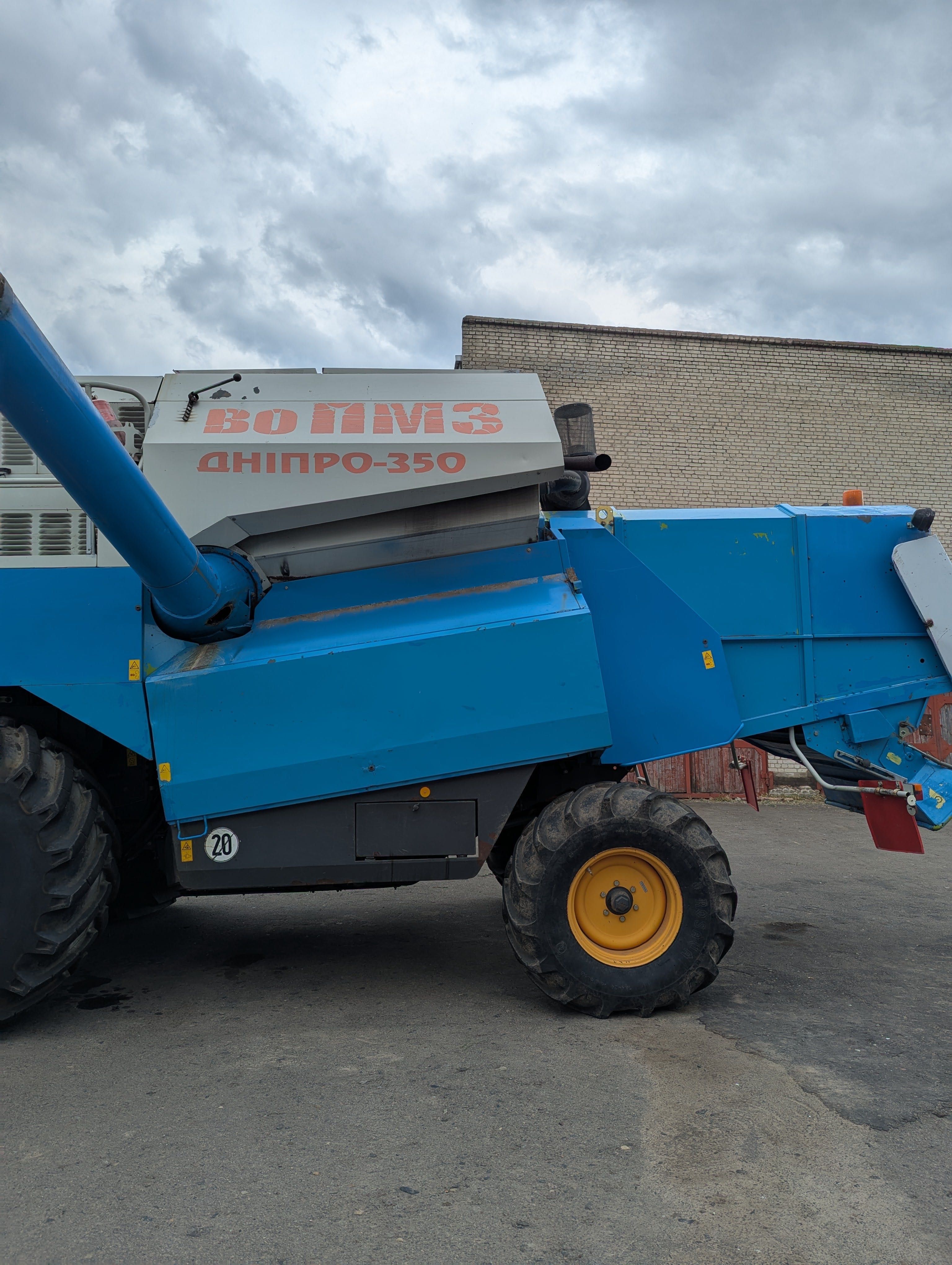Комбайн Claas Mega 350 2004