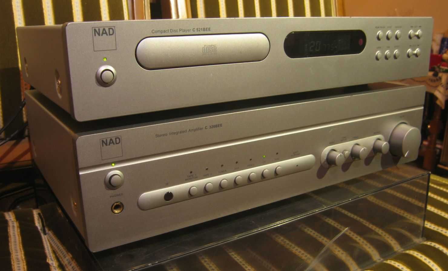 Odtwarzacz CD NAD C521BEE zadbany i sprawny