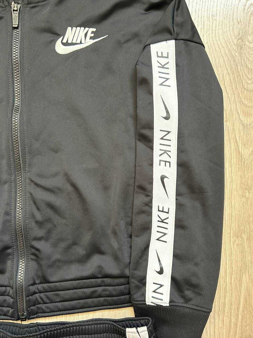 Спортивний костюм Nike DM8513-010 (Оригінал)
