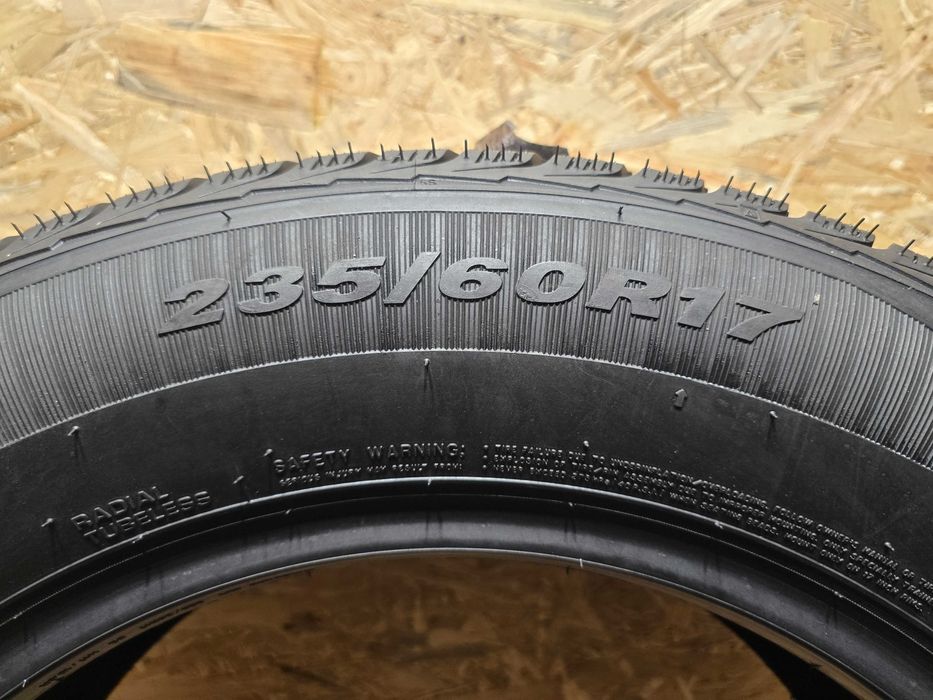 Opona pojedyńcza 235/60/17 106H XL Nexen Winguard SUV