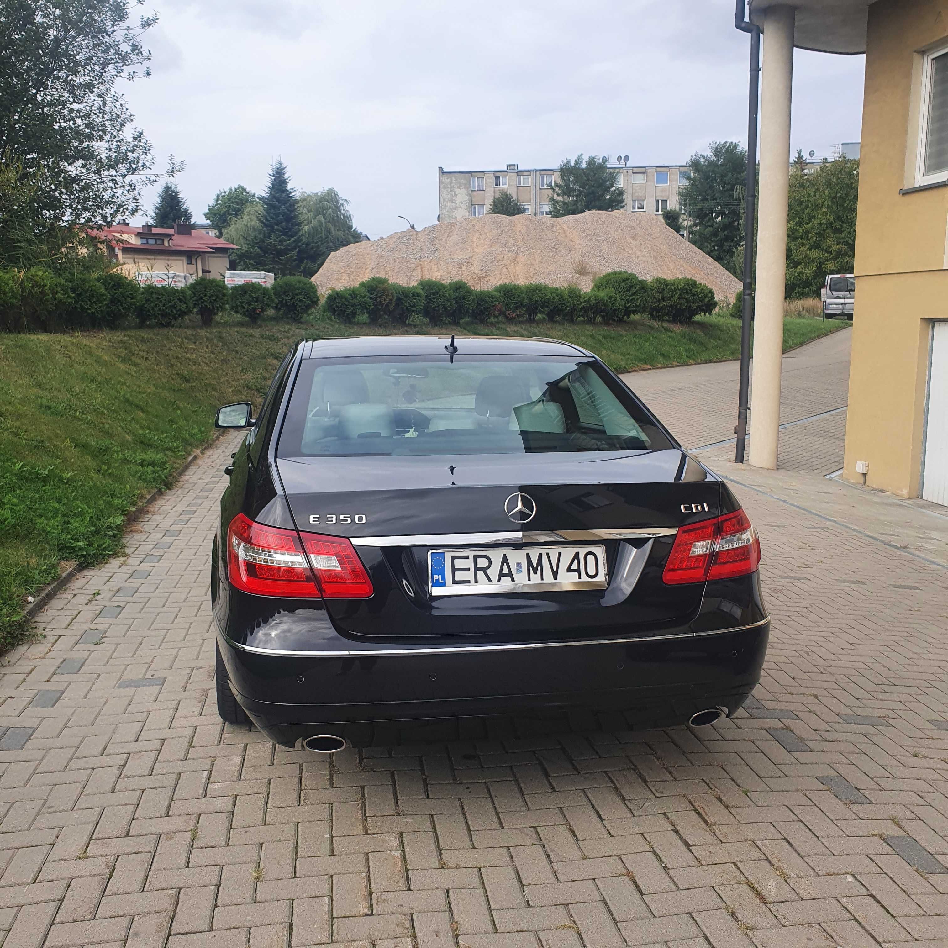 Samochód osobowy Mercedes E-klasa w212 CDI 350, 2010 rok