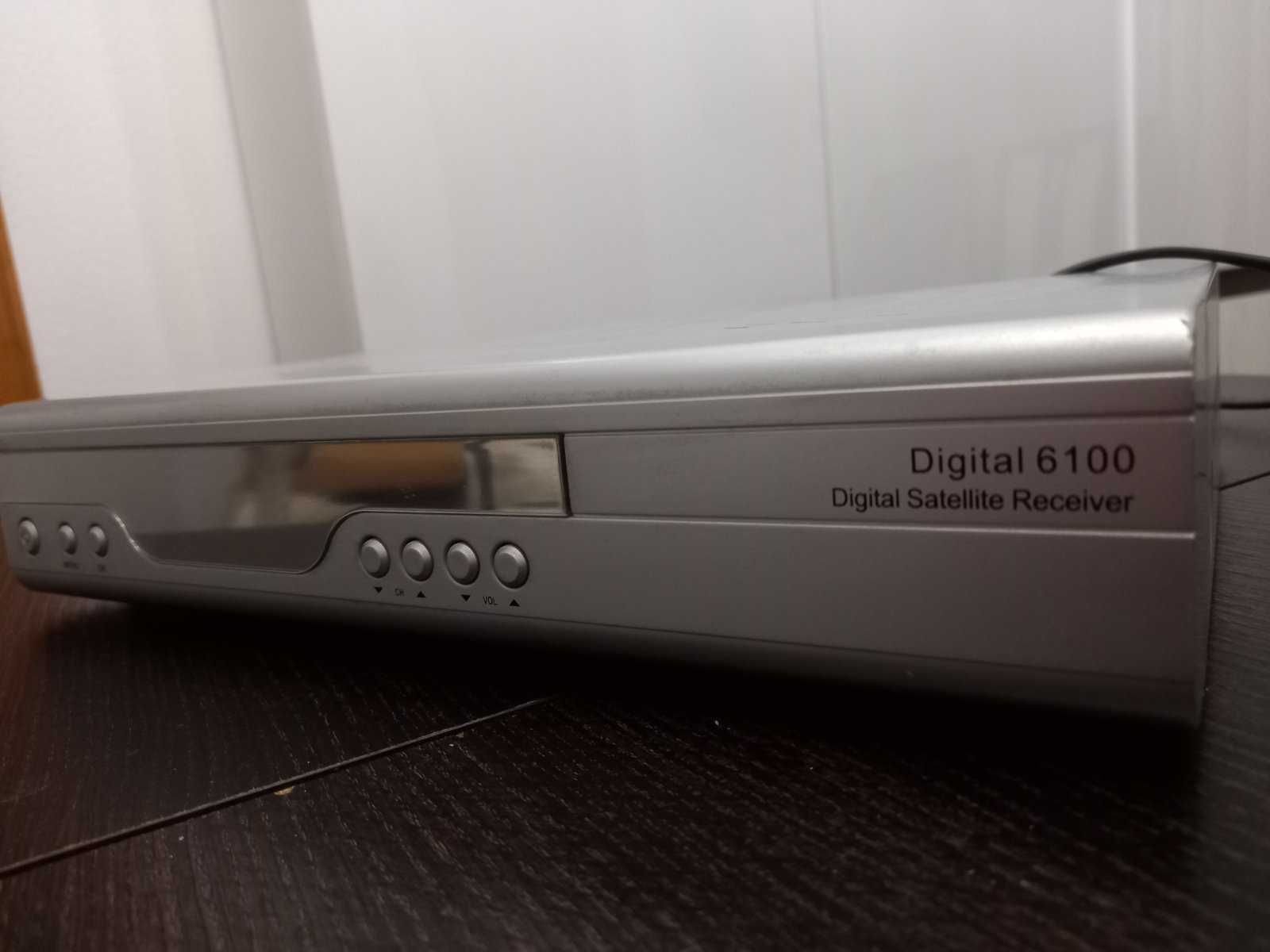 Тюнер рабочий ресивер Digital 6100 пульт аудио видео кабель тюльпаны