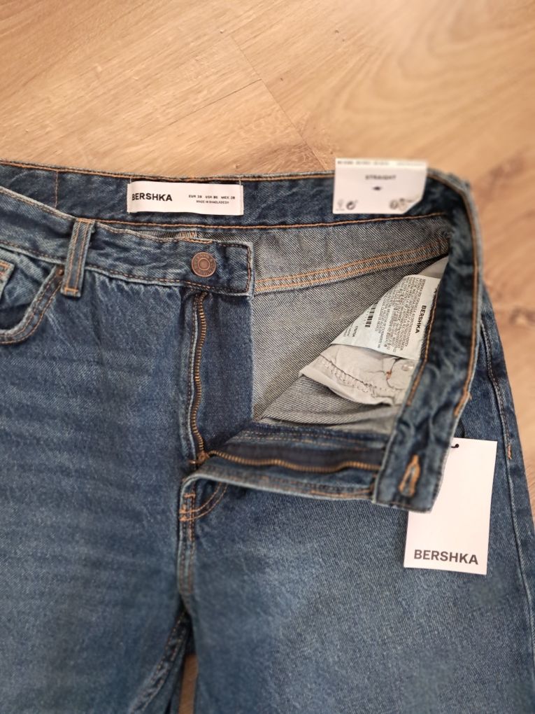 Spodnie jeansy Bershka rozmiar 38 nowe
