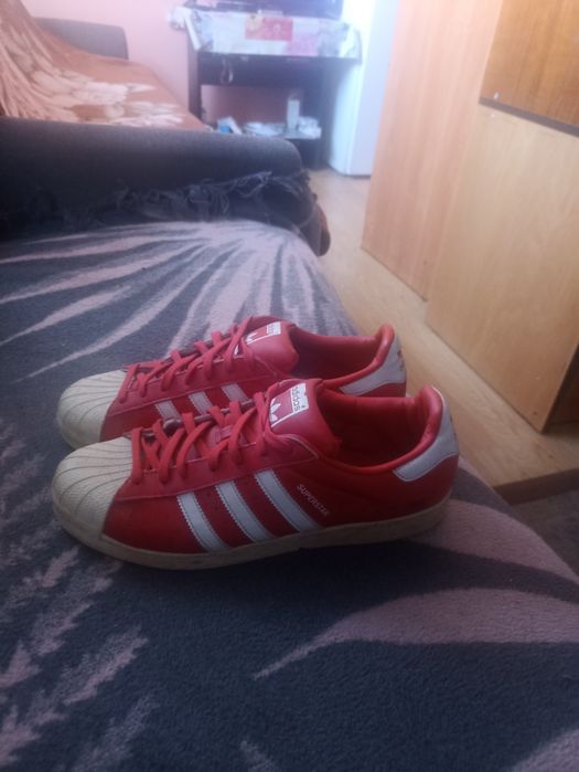 Obuwie marki adidas